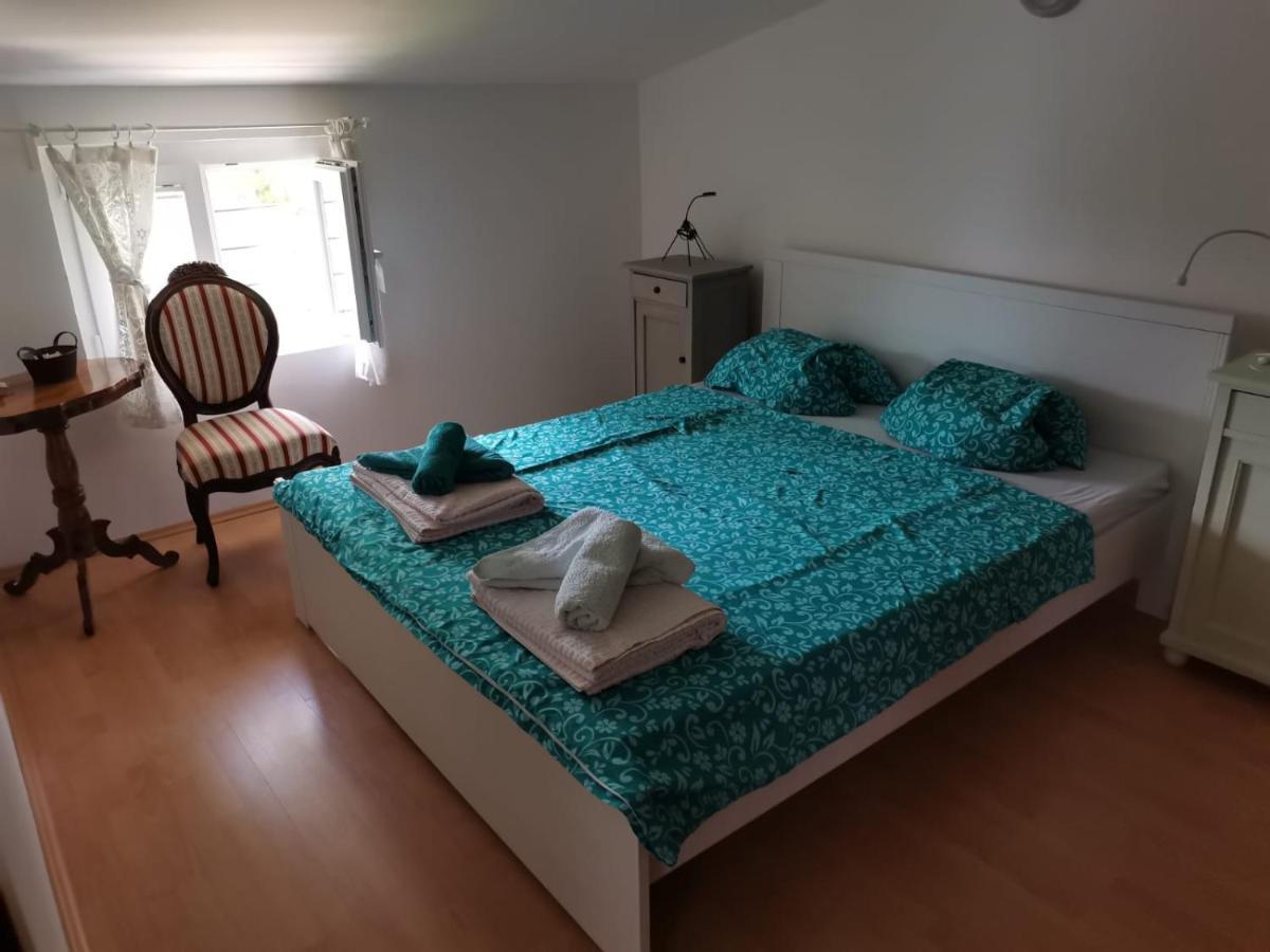 Apartments Oskar 班约勒 外观 照片